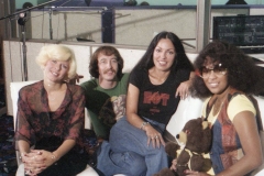 36985375_1484005981705898_1719742877124263936_n